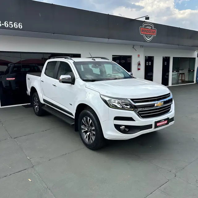 Carro Chevrolet S10 Cabine Dupla 2018 S10 2.5 ECOTEC SIDI LTZ 4WD (Cabine Dupla) (Aut)