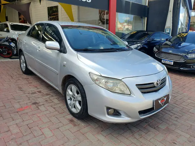 Carro Toyota Corolla 2011 Sedan GLi 1.8 16V (flex)
