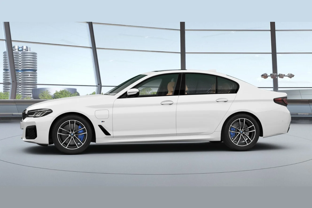 BMW 530e M Sport 2.0 Turbo Híbrido (Aut)