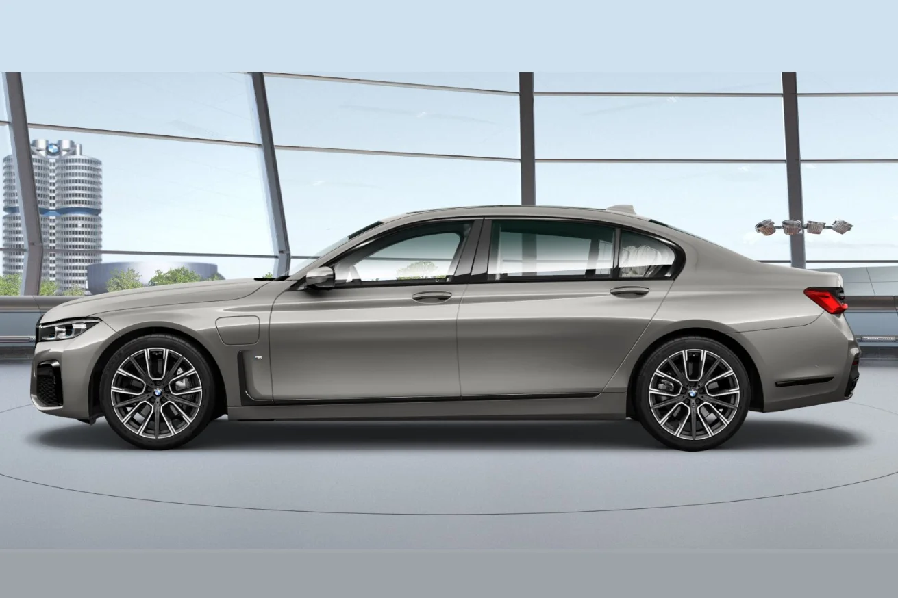 BMW 745e M Sport 3.0 V6 Aut. (Híb.)