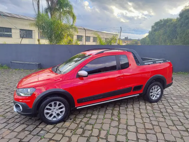 Carro Volkswagen Saveiro 2014 Cross 1.6 (Flex) (cab. estendida)