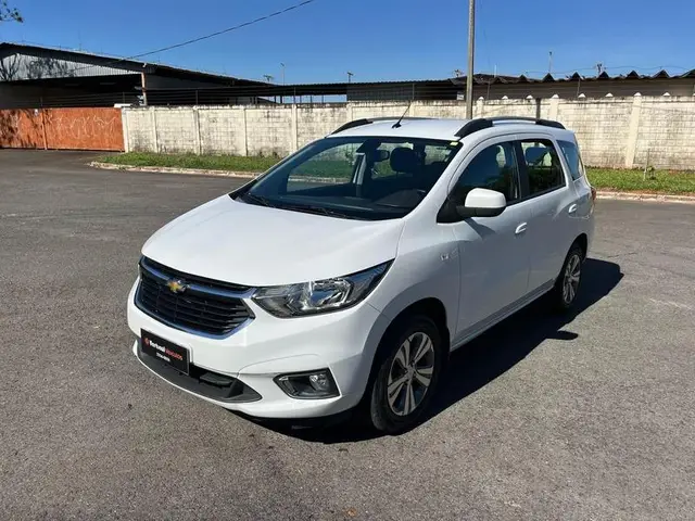 Carro Chevrolet Spin 2022 Activ 5 1.8 (Flex) (Aut)