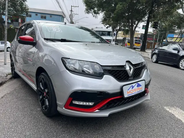 Carro Renault Sandero 2018 RS 2.0 16V (Flex)