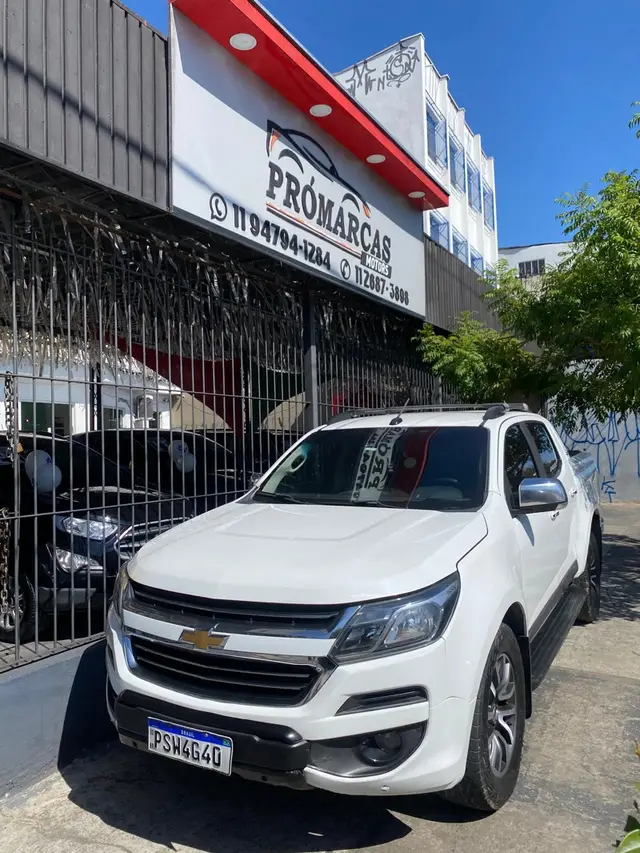 Carro Chevrolet S10 Cabine Dupla 2018 S10 2.8 CTDI High Country 4WD (Cabine Dupla) (Aut)