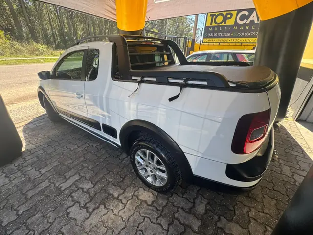 Carro Volkswagen Saveiro 2014 Cross 1.6 (Flex) (cab. estendida)