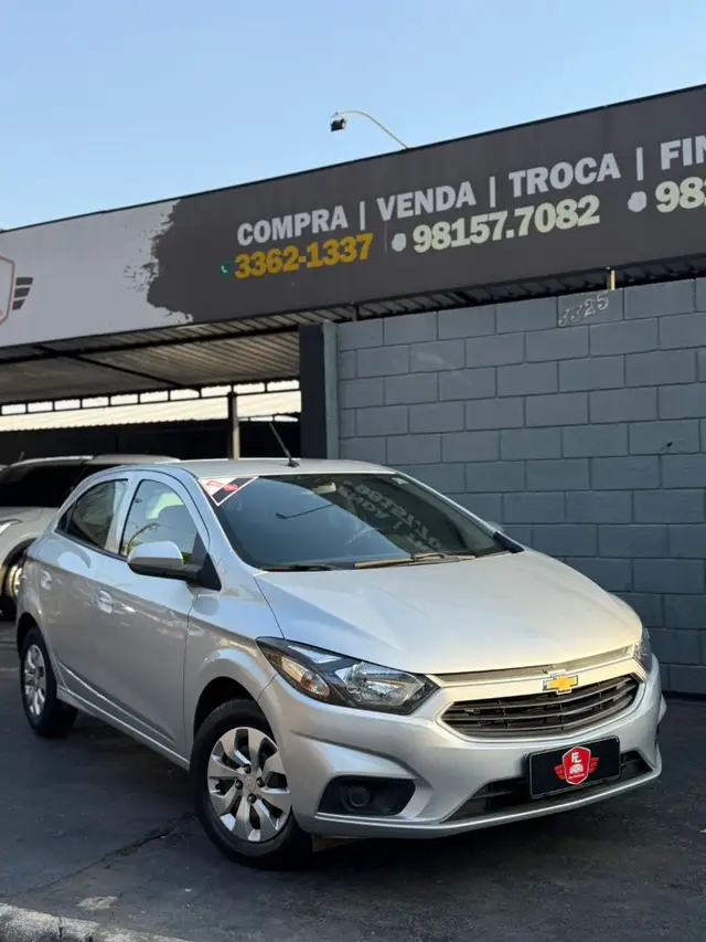 Carro Chevrolet Onix 2017 1.0 LT SPE/4