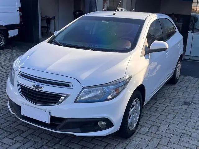Carro Chevrolet Onix 2015 1.4 LT SPE/4