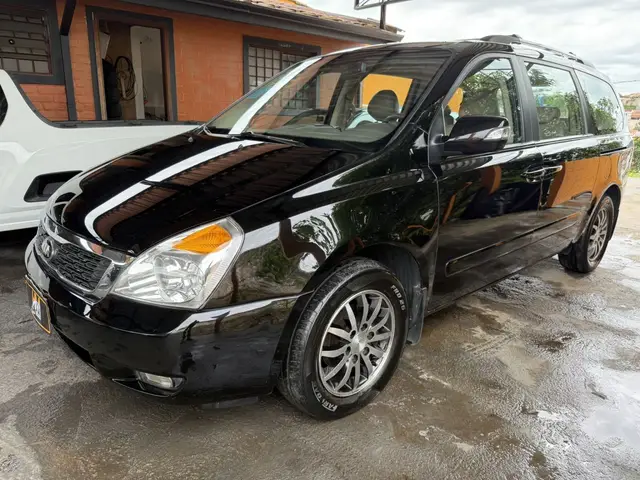 Carro Kia Carnival 2013 3.5 V6 EX V295