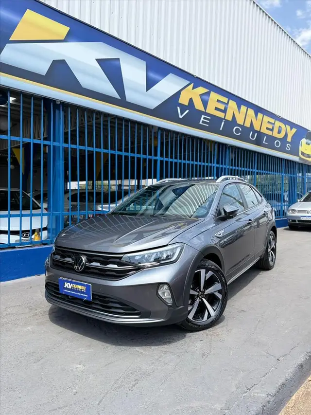 Carro Volkswagen Nivus 2024 Highline 200 TSI