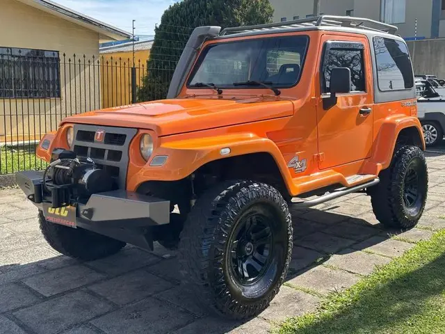 Carro Troller T4 2013 3.2