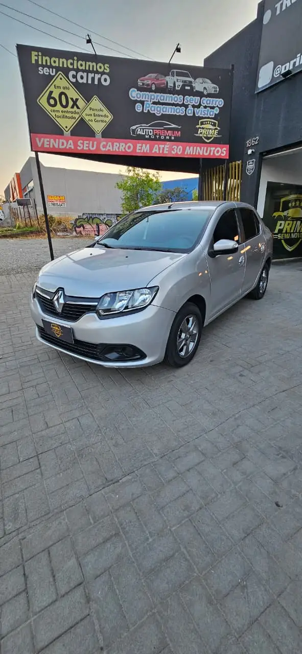 Carro Renault Logan 2019 Expression 1.6 16V SCe (Flex)