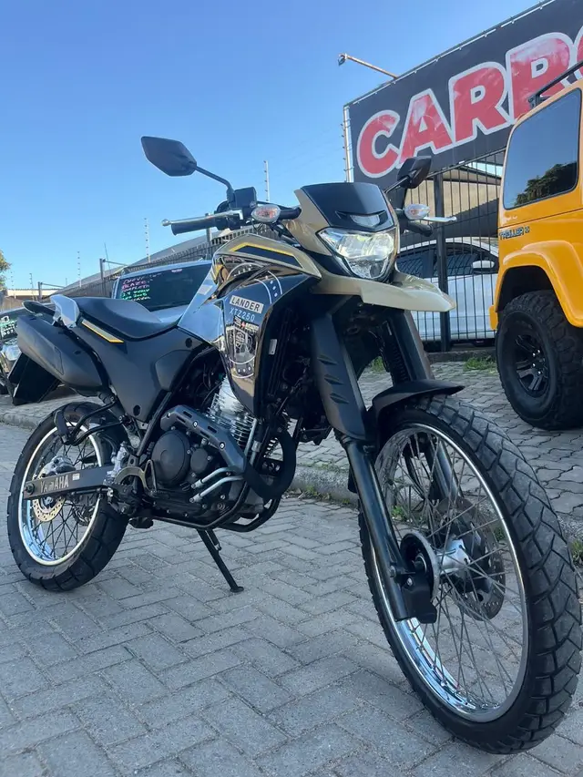 Moto Yamaha XTZ 250 Lander 2024 ABS