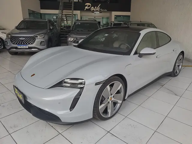Carro Porsche Taycan 2022 Elétrico