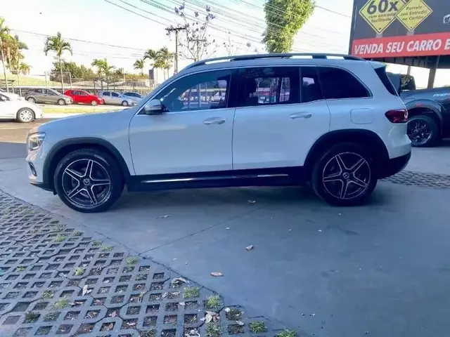 Carro Mercedes-Benz GLB 200 2021 Progressive 1.3 Turbo (Aut)