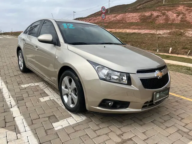 Carro Chevrolet Cruze 2012 LT 1.8 16V Ecotec (Flex)