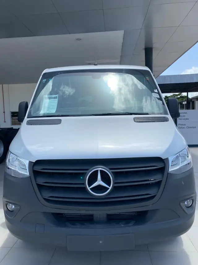 Carro Mercedes-Benz Sprinter 2022 VAN 416 CDI 15+1 (lugares) K42B UP6