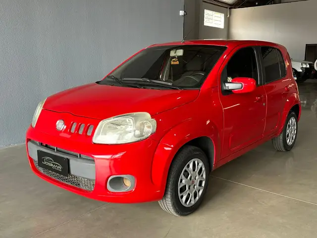 Carro Fiat Uno 2013 ECONOMY Celeb. 1.4 EVO F. Flex 8V 4p