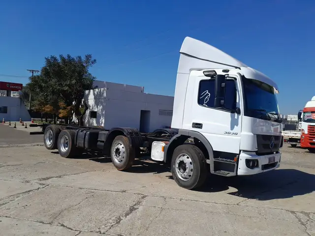 Caminhão Mercedes-Benz Atego 2022 3030/48 8X2