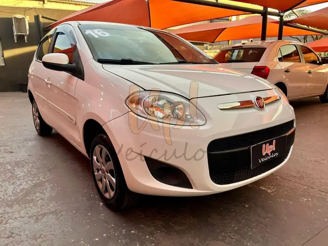 Carro Fiat Palio 2016 Attractive 1.0 Evo (Flex)