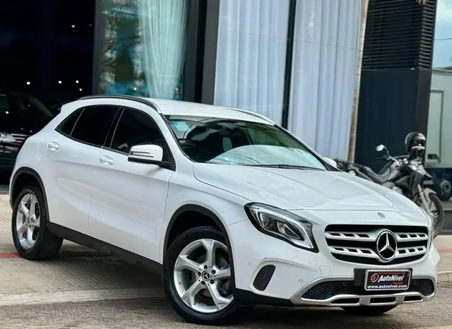 Carro Mercedes-Benz GLA 200 2018 GLA 200 1.6 Advance