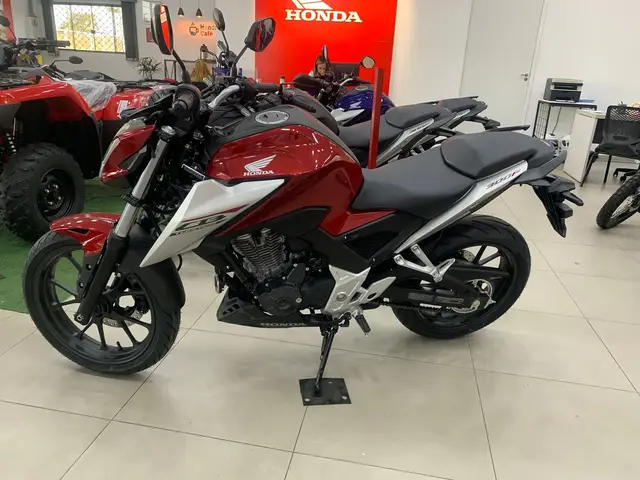 Moto Honda CB 300F Twister 2026 CBS