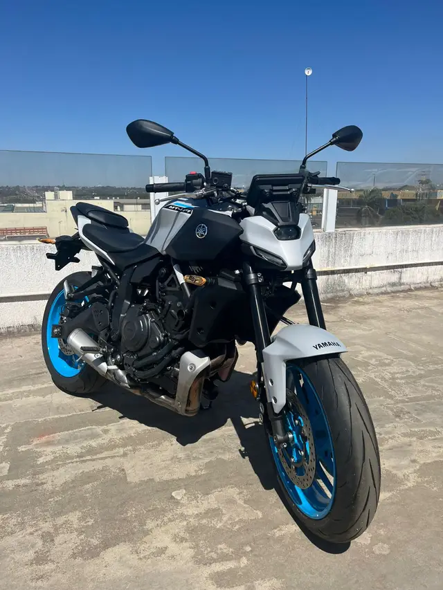 Moto Yamaha MT-07 2026 Connected