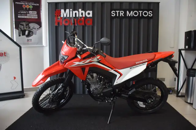 Moto Honda XR 300L 2026 Tornado