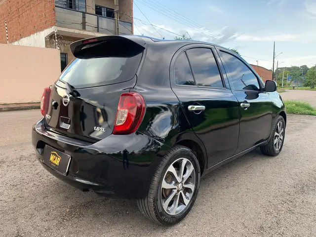 Carro Nissan March 2015 1.6 16V SL (Flex)