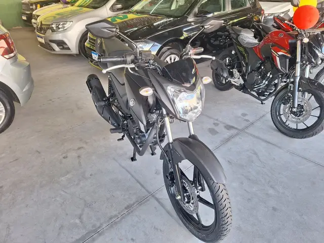 Moto Yamaha YS 150 Fazer 2025 SED