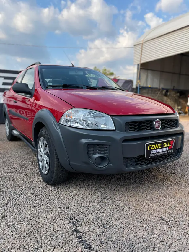 Carro Fiat Strada 2015 Working 1.4 (Flex) (Cabine Dupla)