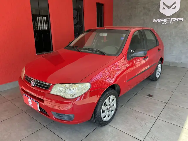 Carro Fiat Palio 2015 Celebration 1.0