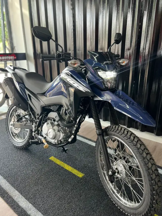 Moto Honda NXR 160 2026 Bros CBS