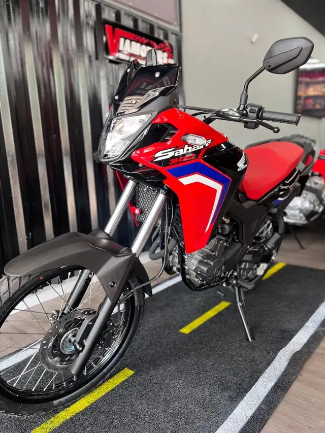 Moto Honda XRE Sahara 300 2026 Rally