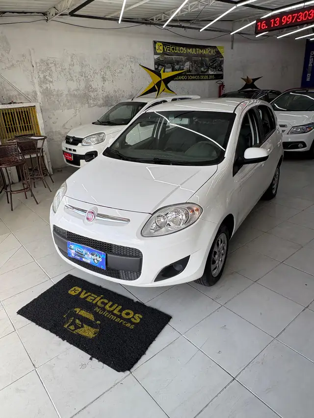 Carro Fiat Palio 2016 Attractive 1.0 Evo (Flex)