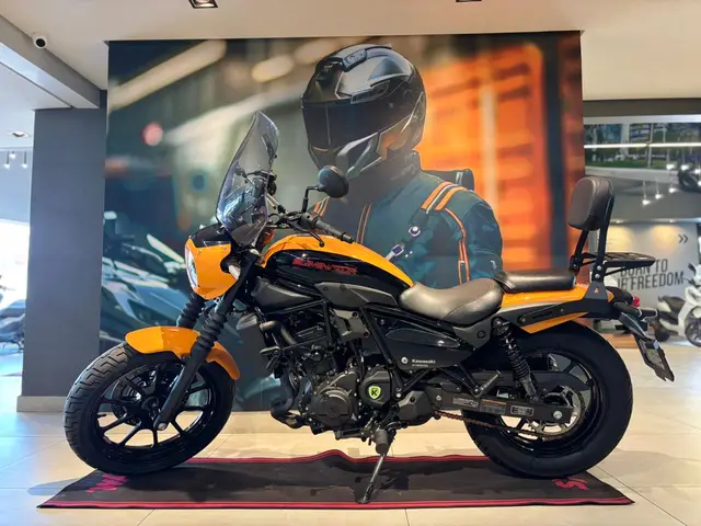 Moto Kawasaki Eliminator 500 2025 SE