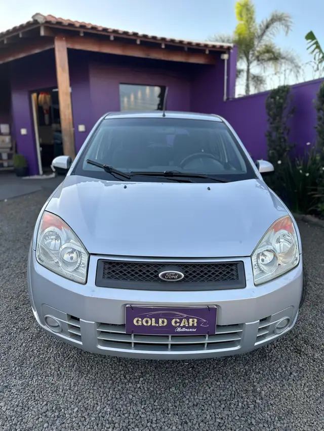 Carro Ford Fiesta Hatch 2010 1.0 (Flex)