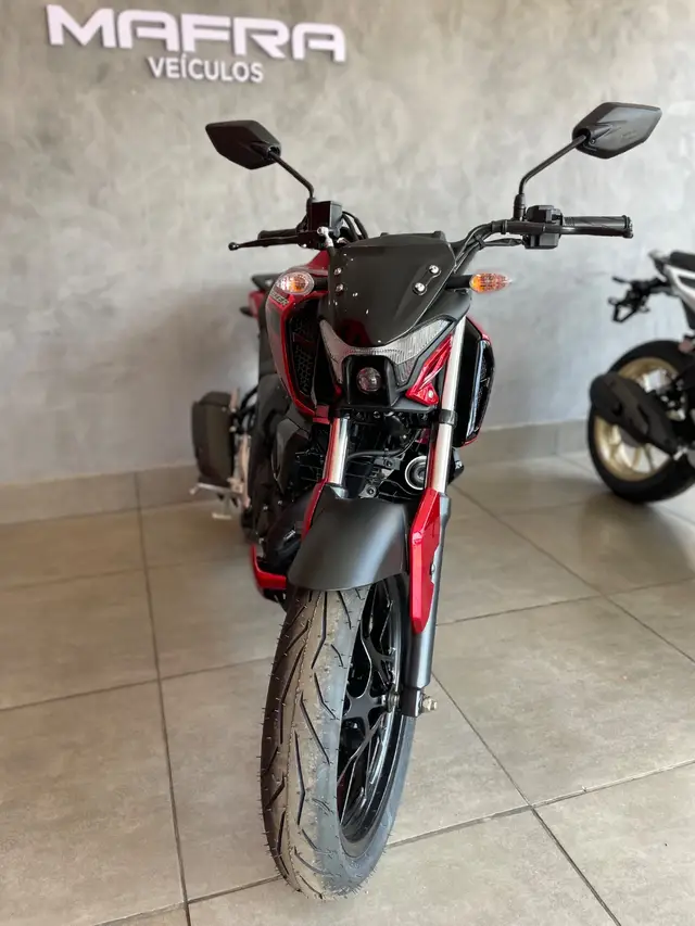 Moto Yamaha Fazer FZ15 2025 Connected