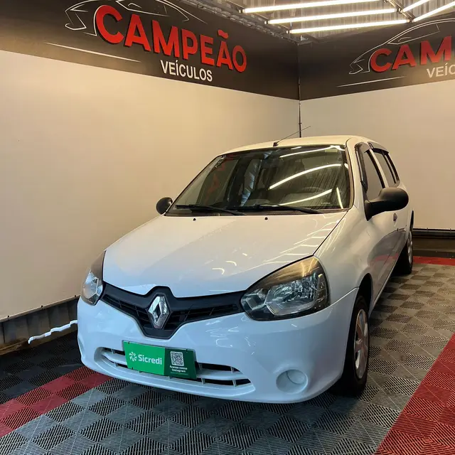 Carro Renault Clio 2014 Hatch. RN 1.0 16V