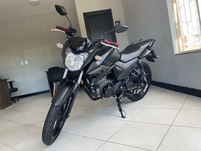Moto Yamaha YS 150 Fazer 2024 SED/ FLEX