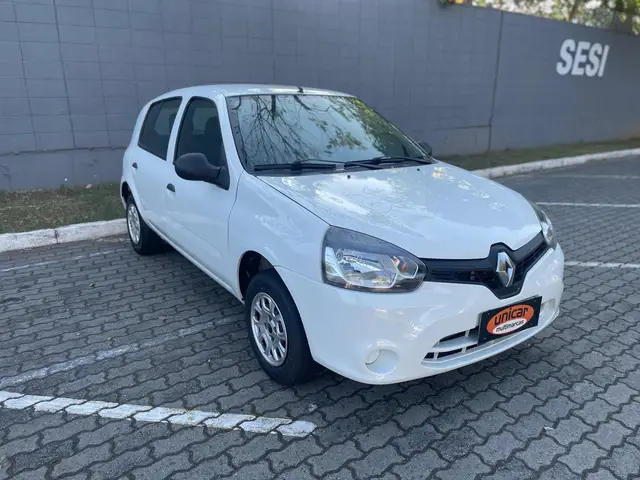 Carro Renault Clio 2015 Expression 1.0 16V (Flex)