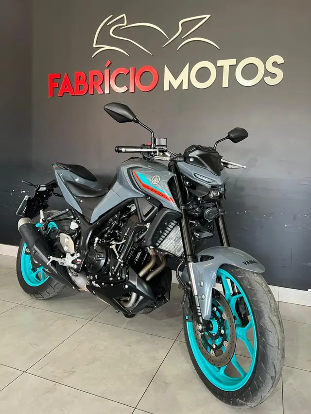 Moto Yamaha MT-03 2024 ABS