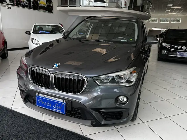 Carro BMW X1 2017 2.0 sDrive20i GP ActiveFlex