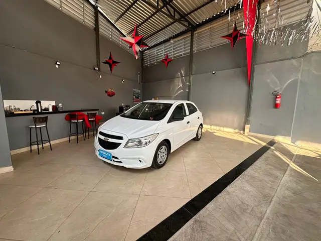 Carro Chevrolet Onix 2019 1.0 Joy SPE/4