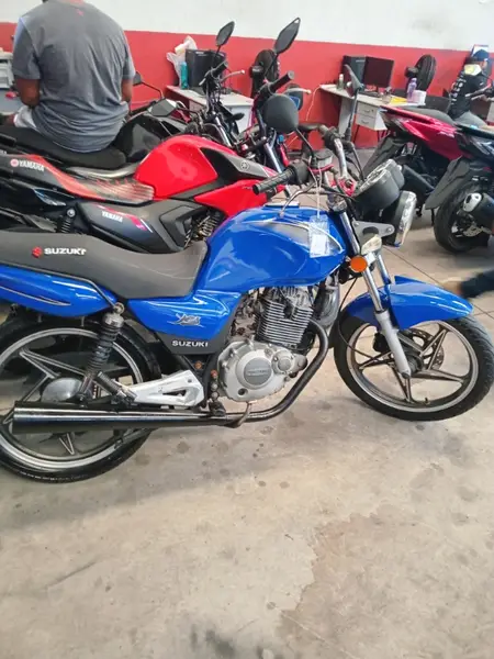 Moto Suzuki En 125 2014 EN 125 YES SE