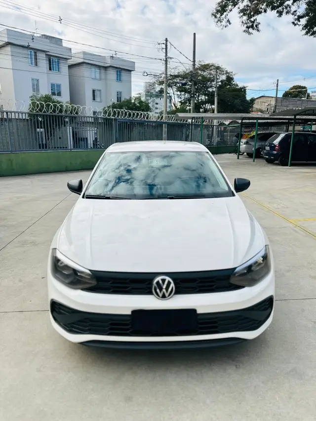 Carro Volkswagen Polo 2023 Track 1.0 Flex 12V 5p
