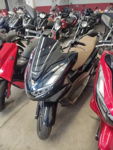 Moto Honda PCX 160 2025 DLX ABS