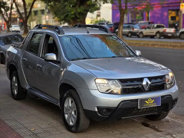 Carro Renault Duster Oroch 2016 1.6 16V SCe Expression (Flex)