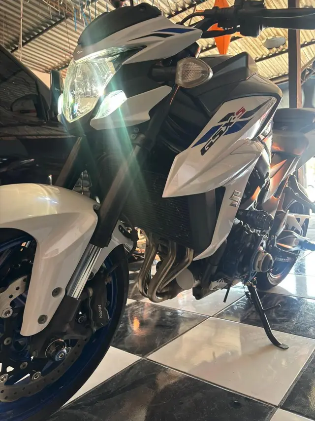 Moto Suzuki GSX-S 750 2022 GSX-S 750