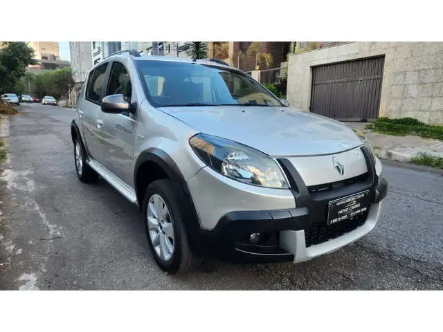 Carro Renault Sandero Stepway 2014 1.6 8V (flex)