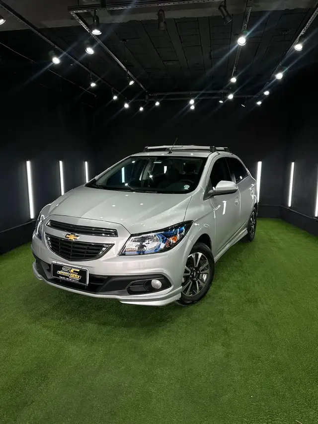 Carro Chevrolet Onix 2013 1.4 LTZ SPE/4